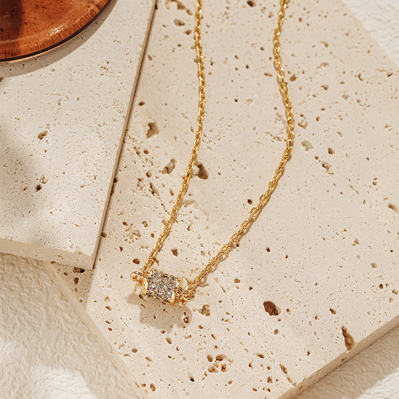 Alys Necklace